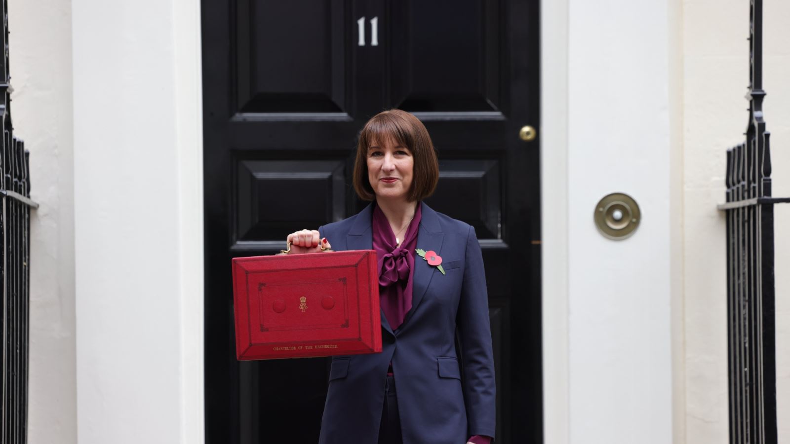 Rt Hon Rachel Reeves, the Chancellor of the Exchequer, outside Number 11 Downing Street (c) HM Treasury